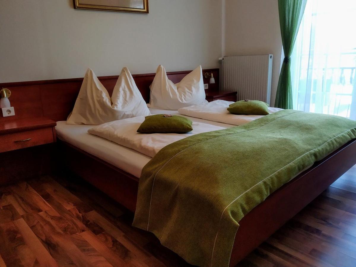 Gaestehaus Residenz Lapeiner Пёрчах-ам-Вёртерзе Экстерьер фото